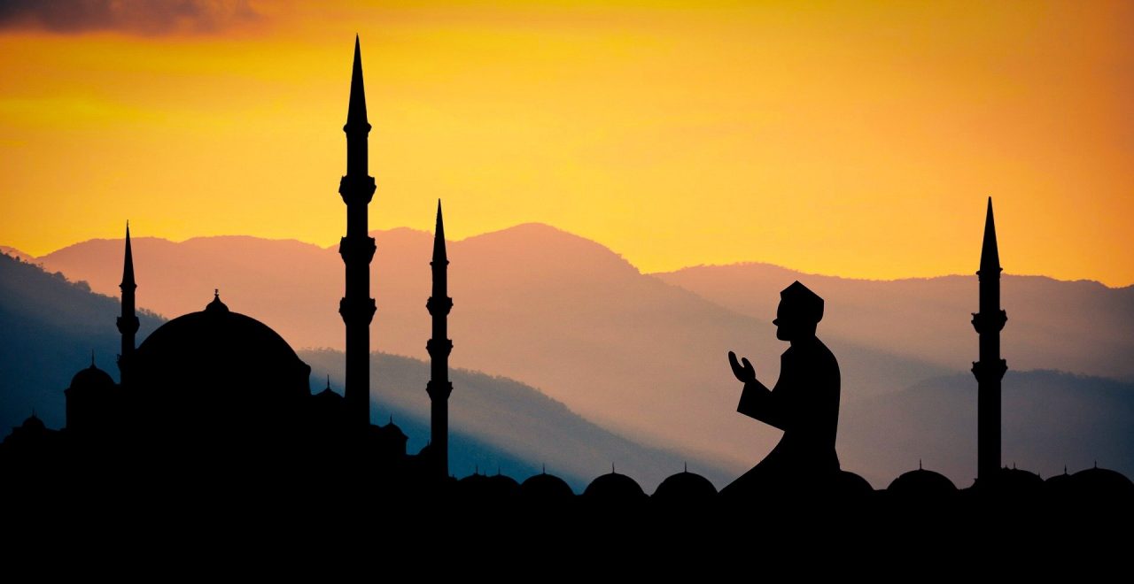  من الايات على تكفل الله تعالى باظهار الاسلام واعلانه - نور الإسلام
